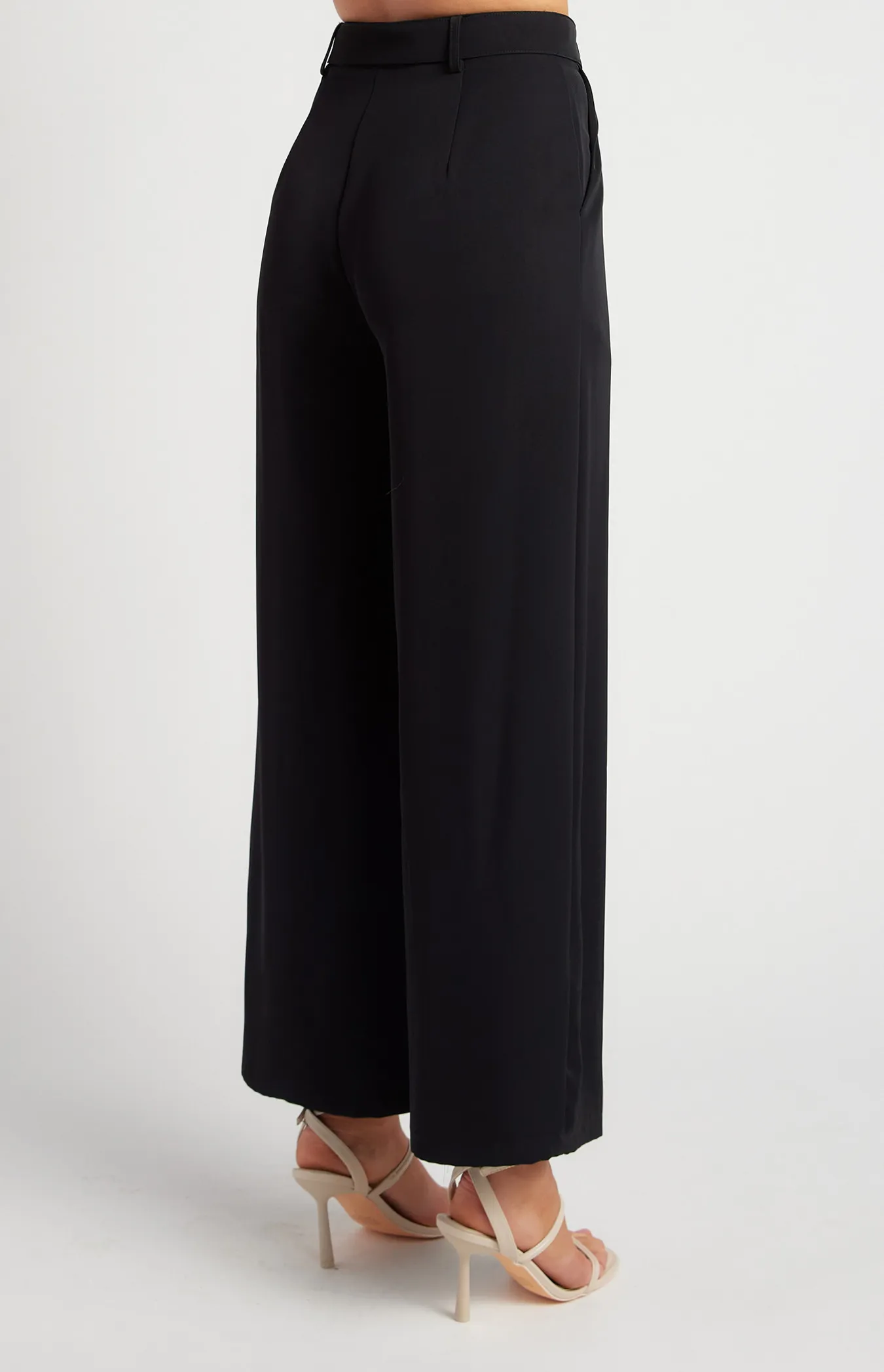 Belt Detail Wide Leg Pants (SPA474B)