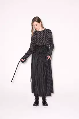 Breathe Skirt | Black Pinstripe