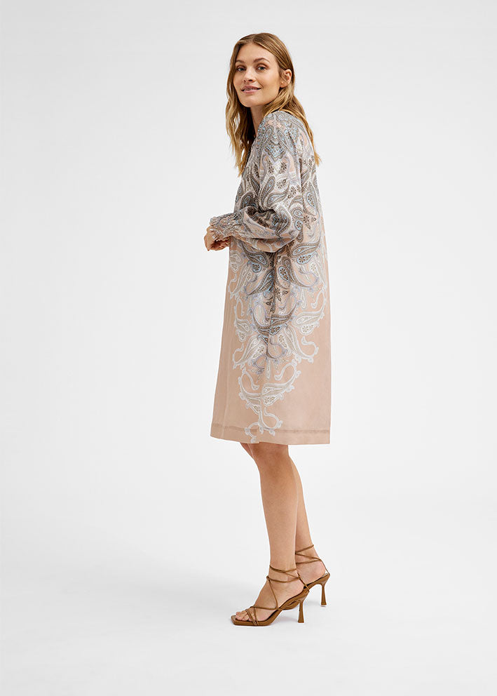 Gustav Costa knee dress 52512 Kjole - Beige w. Army Paisley