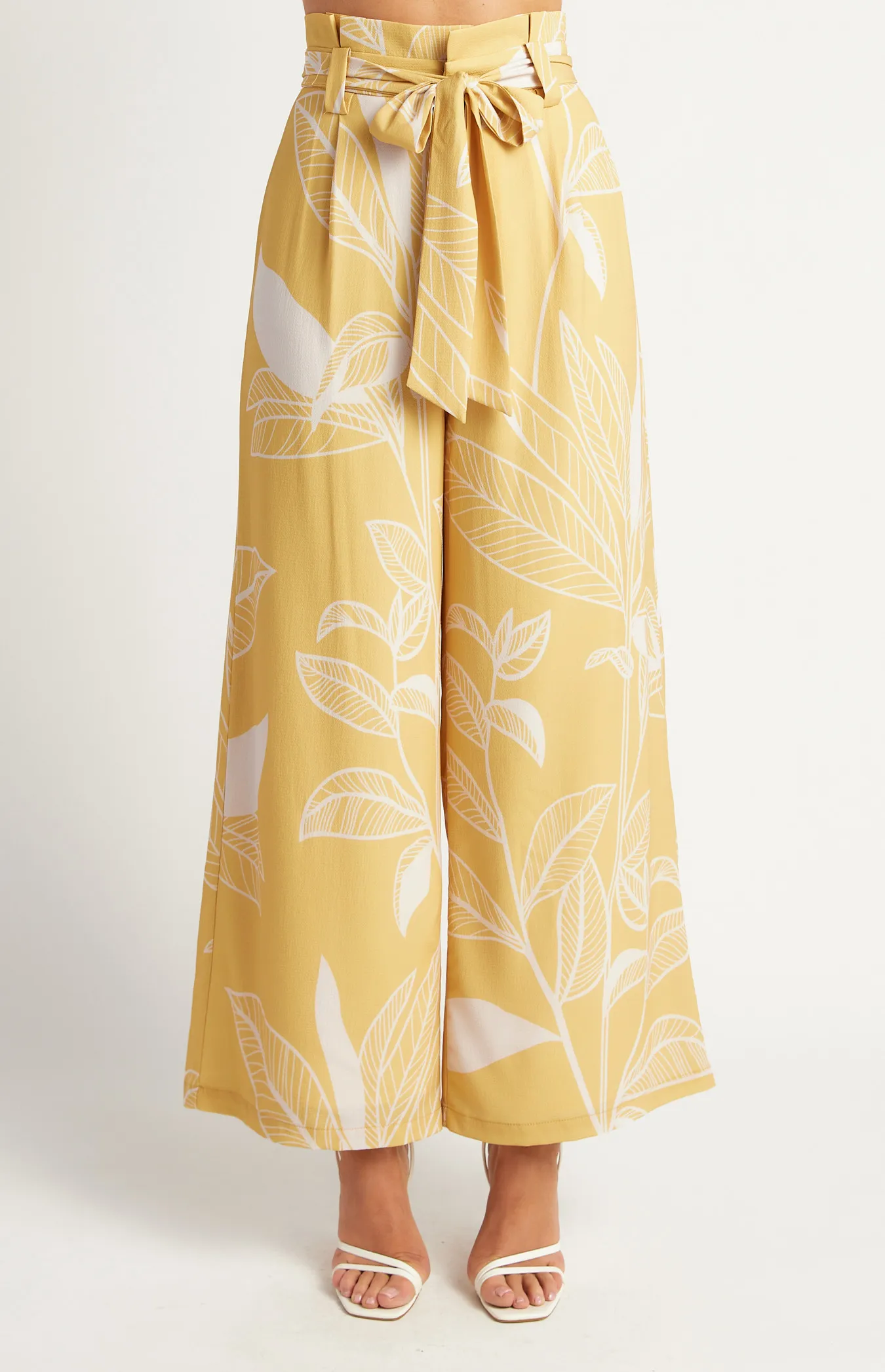 Leaf Print Paper Bag Waist Wide Leg Pants (SPA484B)