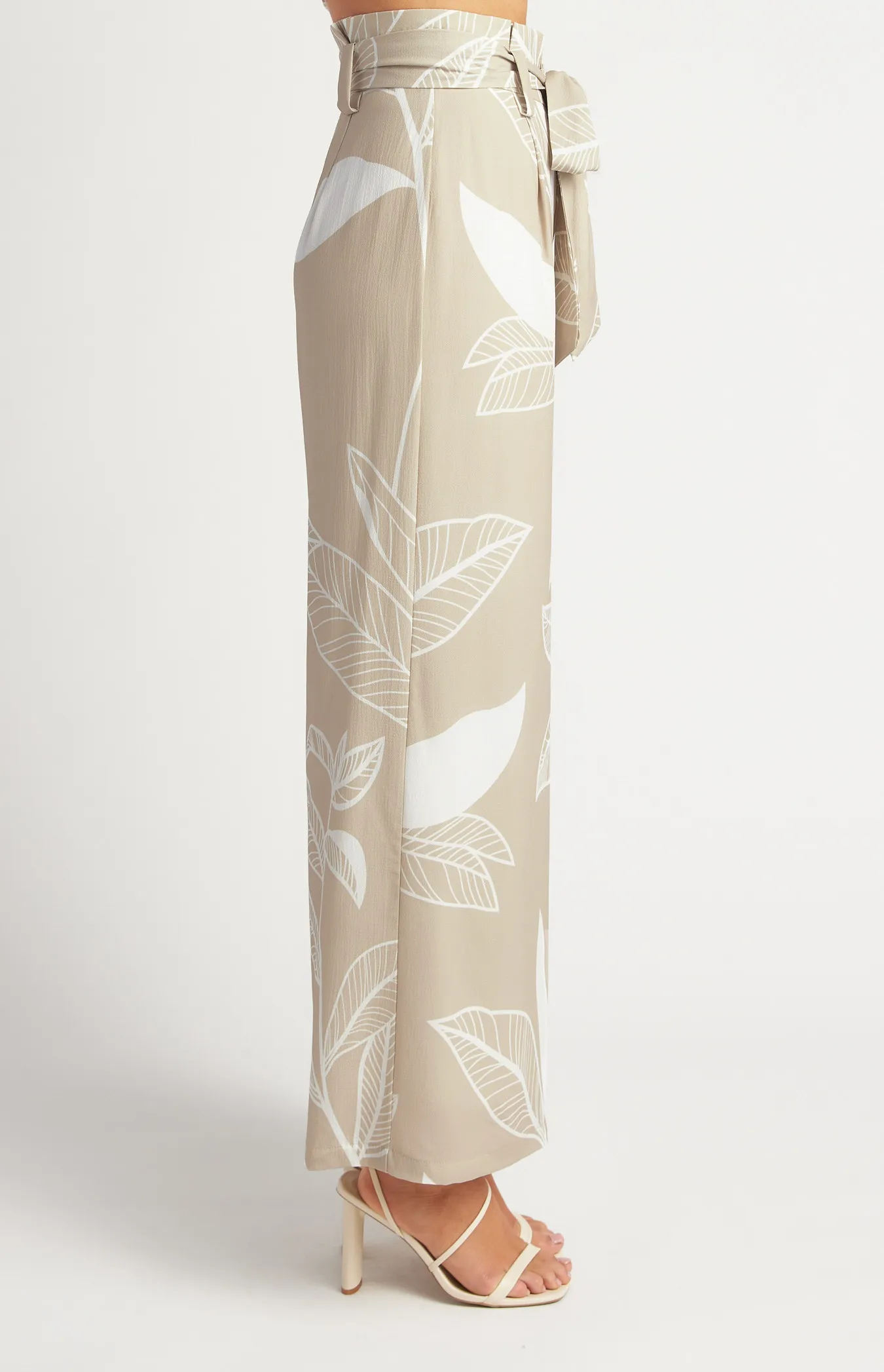 Leaf Print Paper Bag Waist Wide Leg Pants (SPA484B)