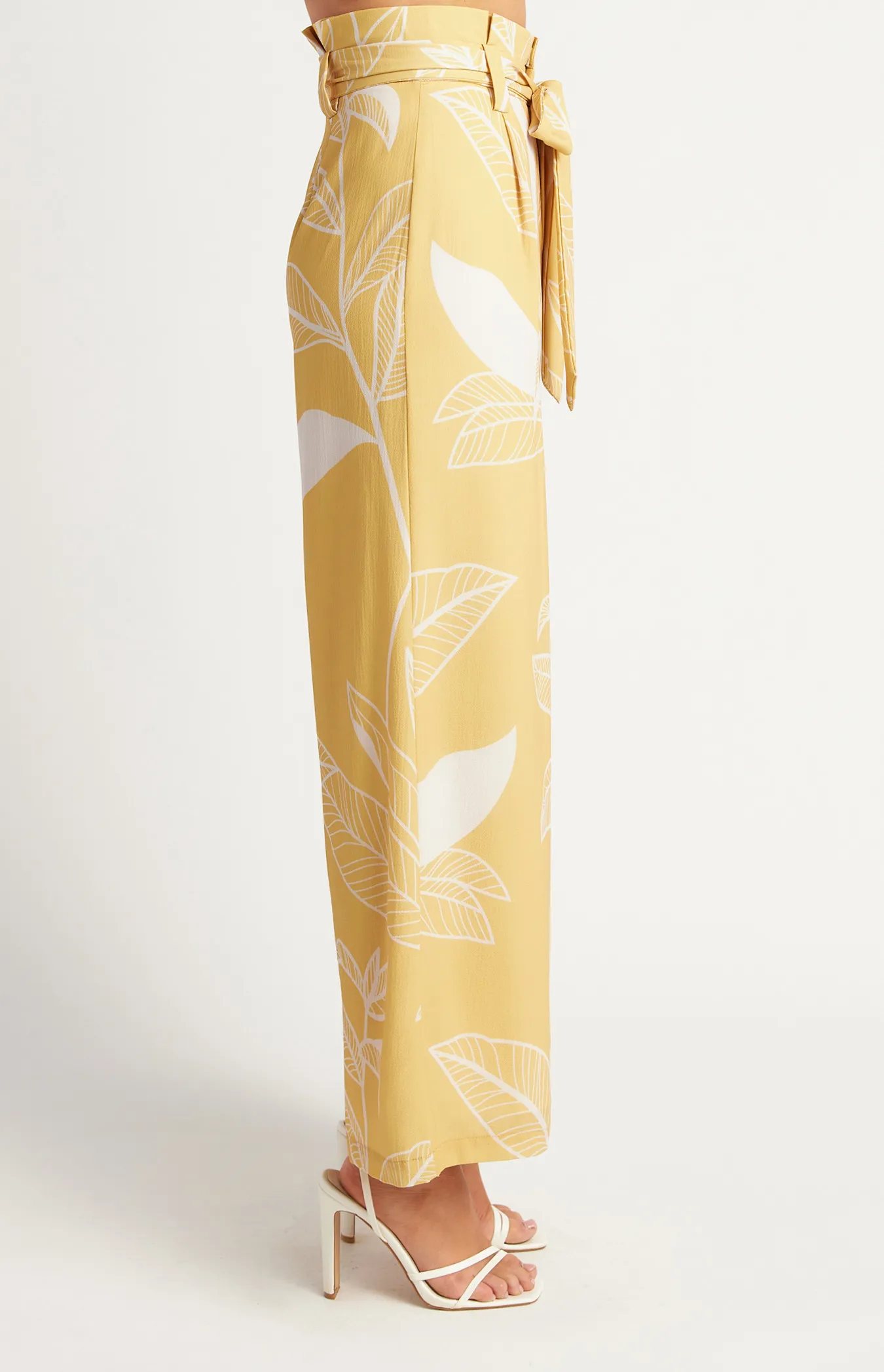 Leaf Print Paper Bag Waist Wide Leg Pants (SPA484B)