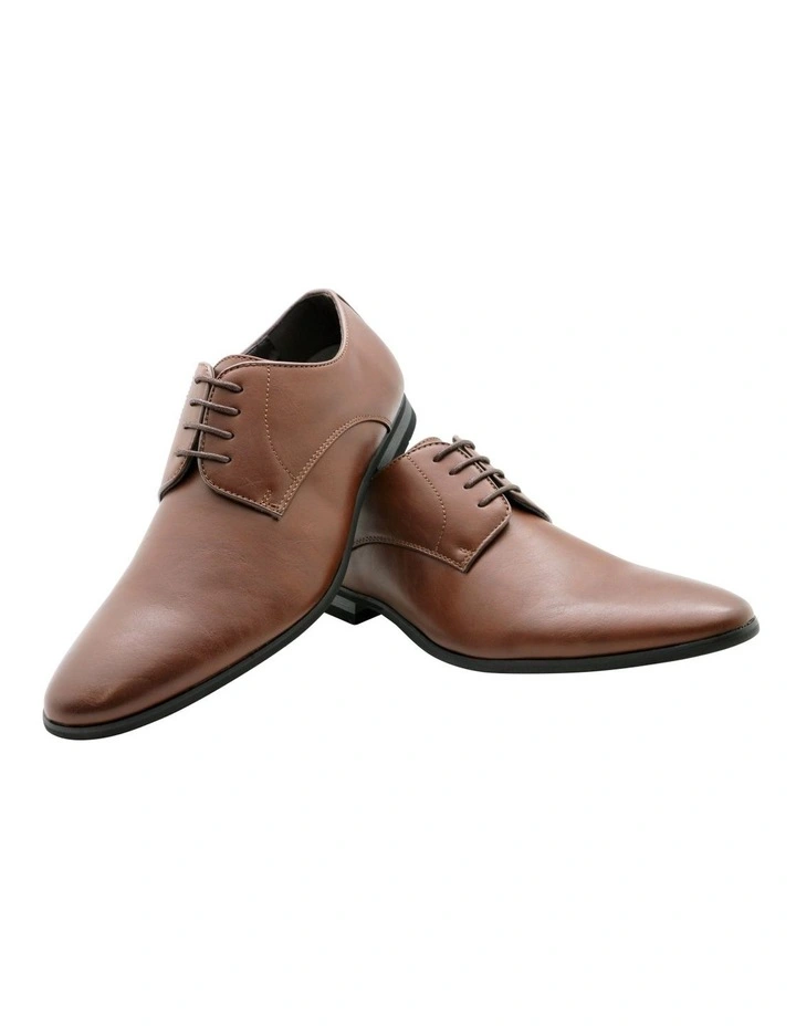 Pisa Dress Shoes in Tan