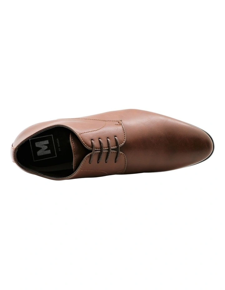 Pisa Dress Shoes in Tan