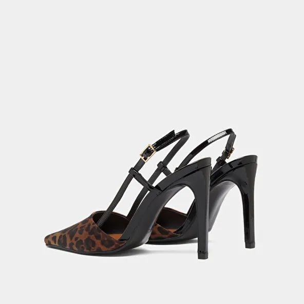 Slingbacks pumps in brown leopard textile and black patent