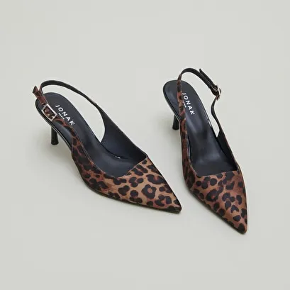 Slingbacks pumps in leopard